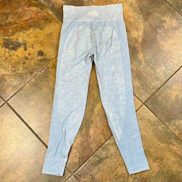 PINK Victoria’s Secret Seamless Light Blue Leggings Medium - Picture 6 of 9